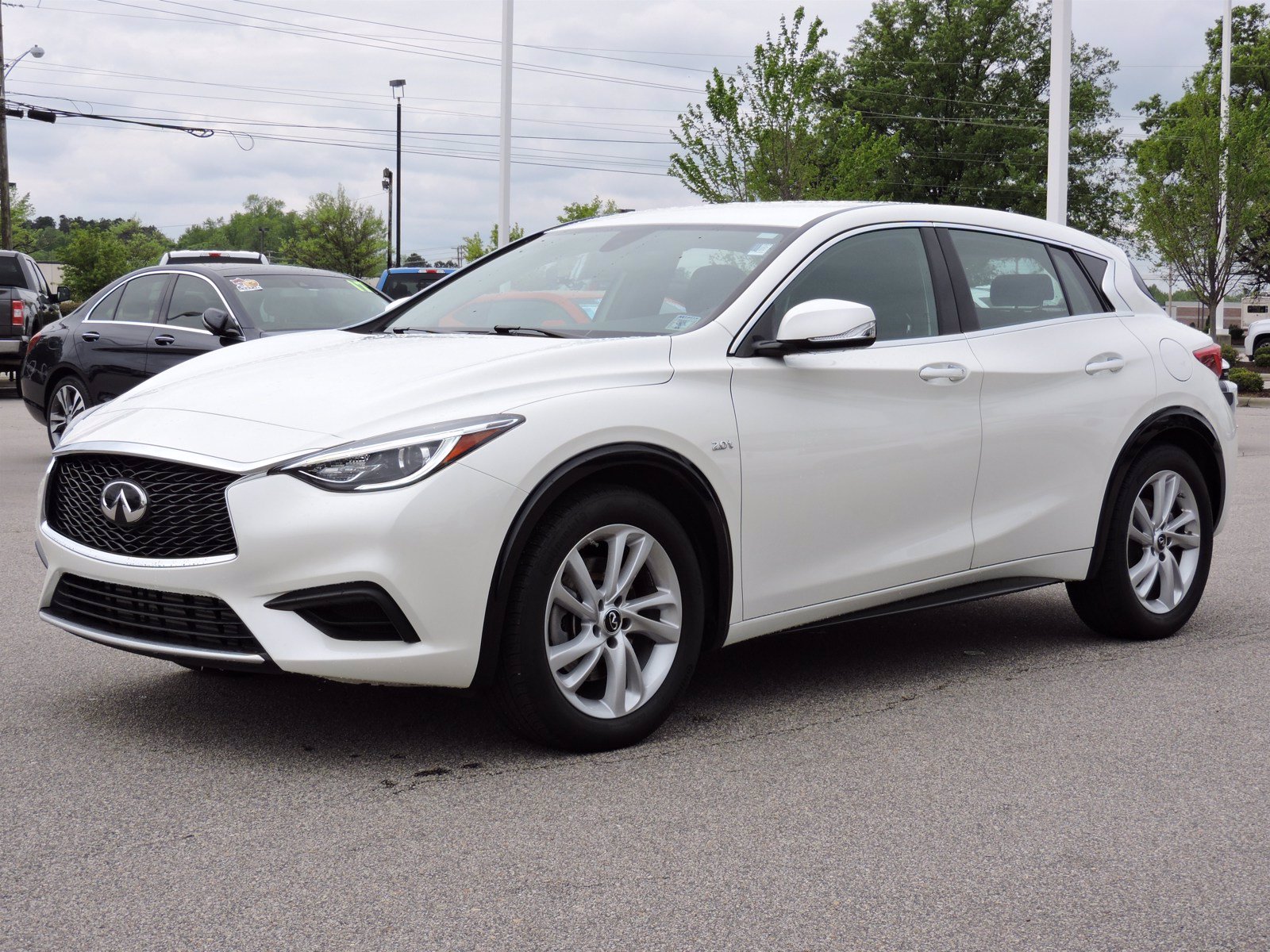 PreOwned 2018 INFINITI QX30 PURE Sport Utility in Wilson